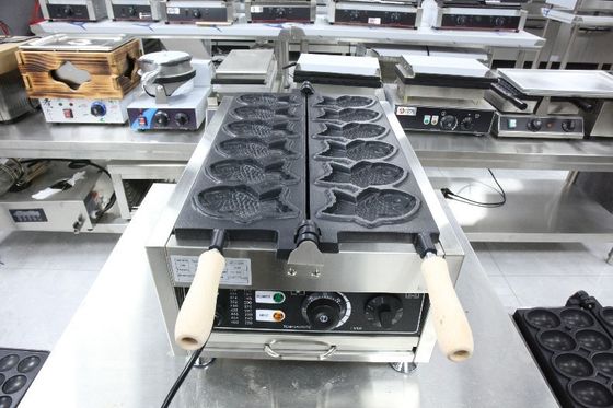 220V Automático Elétrico em forma de peixe Taiyaki Waffle Maker com 6 Waffle moldes