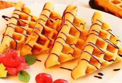 Máquina para fazer waffles antiaderentes multifunção para snacks 2024